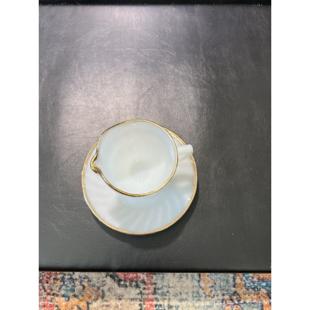 VTG Mid Century Anchor Hocking Fire King milk glass swirl Creamer Gold Trim